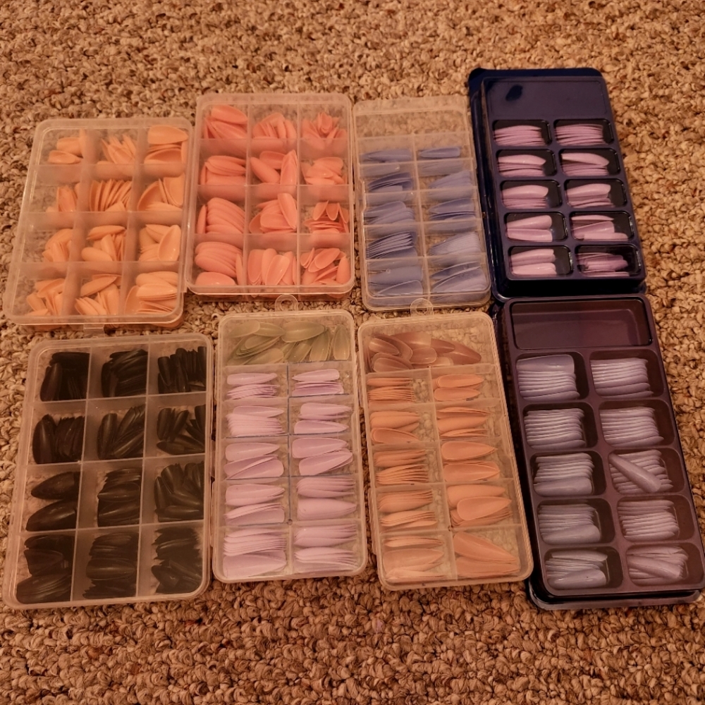 Press On Nail Sets